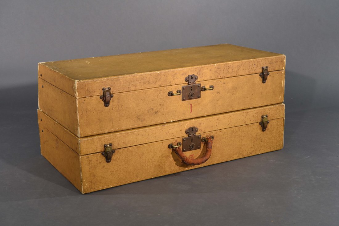 2 LOUIS VUITTON HARD CASES (1 of 10)