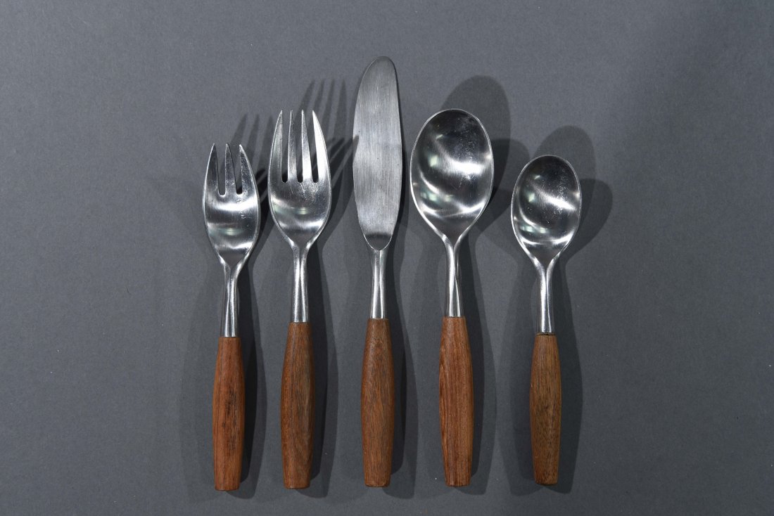 JENS QUISTGAARD; DANSK FJORD TEAK FLATWARE SET (1 of 10)