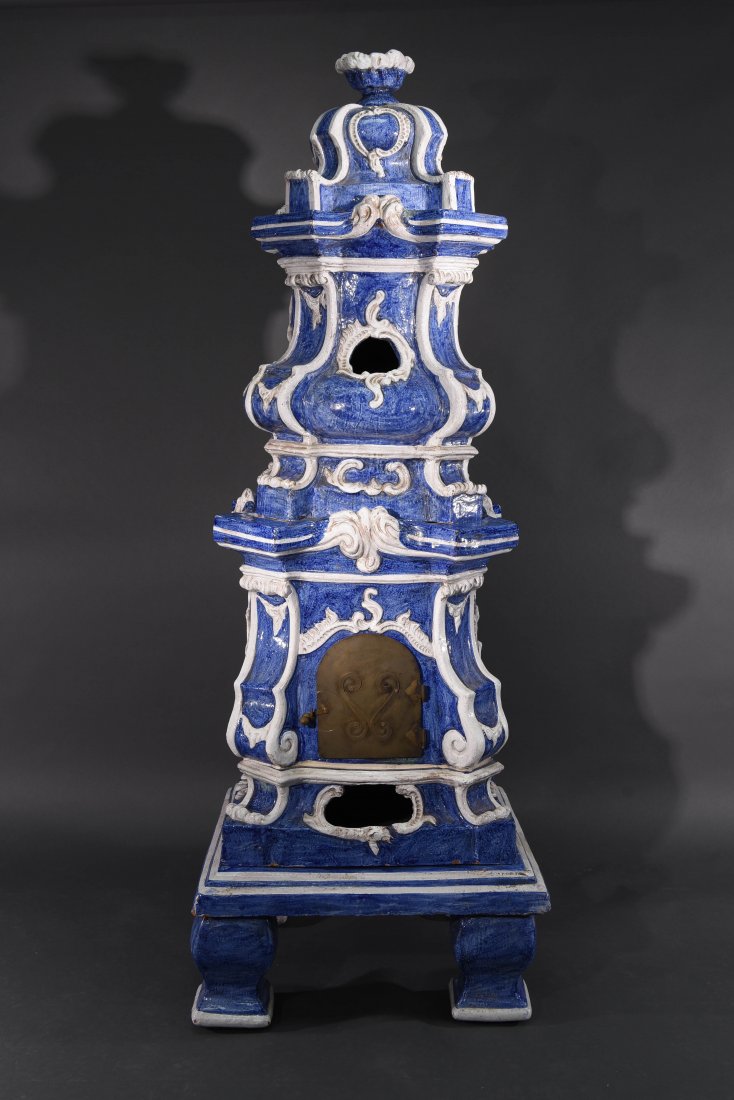 ITALIAN FAIENCE CERAMIC STOVE (1 of 10)