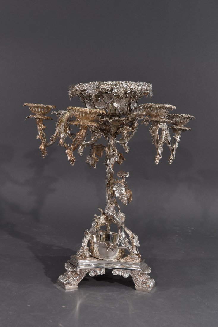 TALL SILVERPLATE CENTERPIECE / EPERGNE (1 of 10)