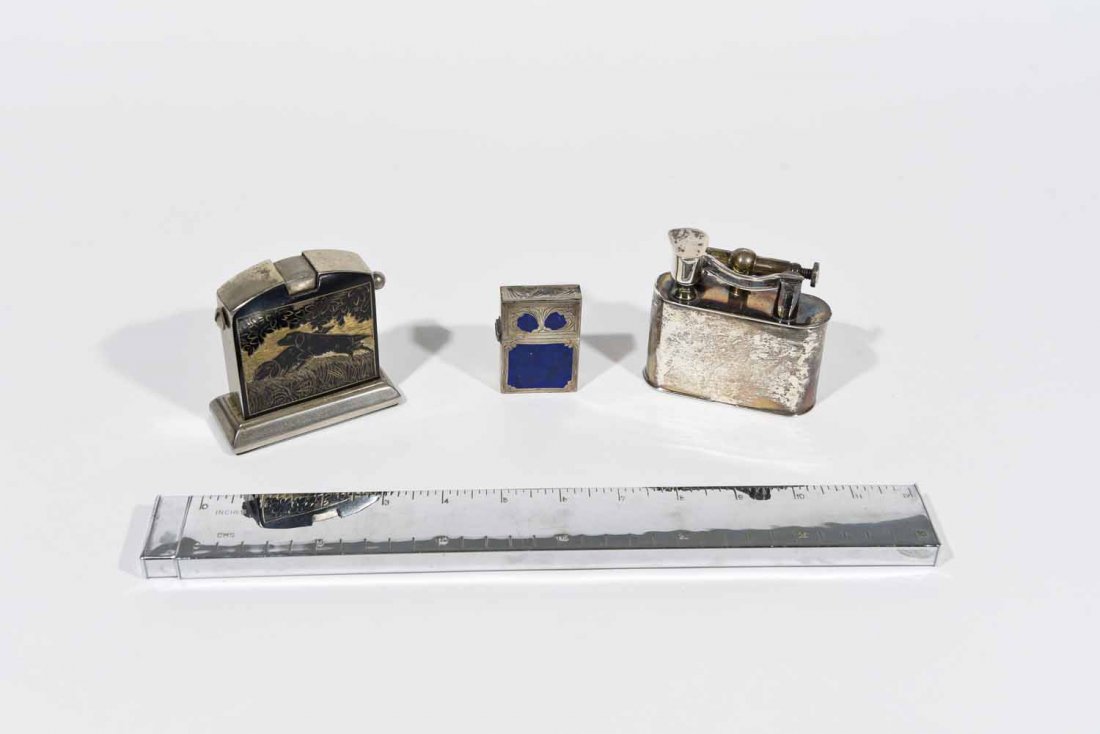 VINTAGE CIGARETTE LIGHTERS (1 of 9)