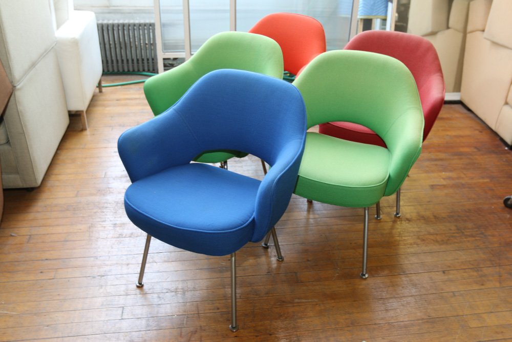 (5) Erro Sarrianen executive arm chairs (1 of 7)
