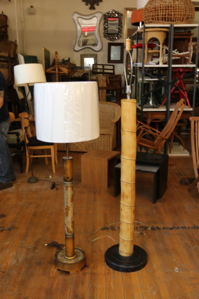 Two Hollywood regency style floor lamps (1 of 5)