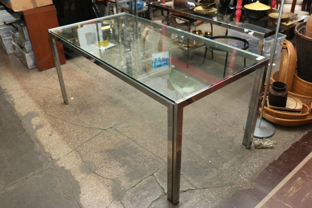 Chrome dining table manner of Milo Baughman (1 of 4)