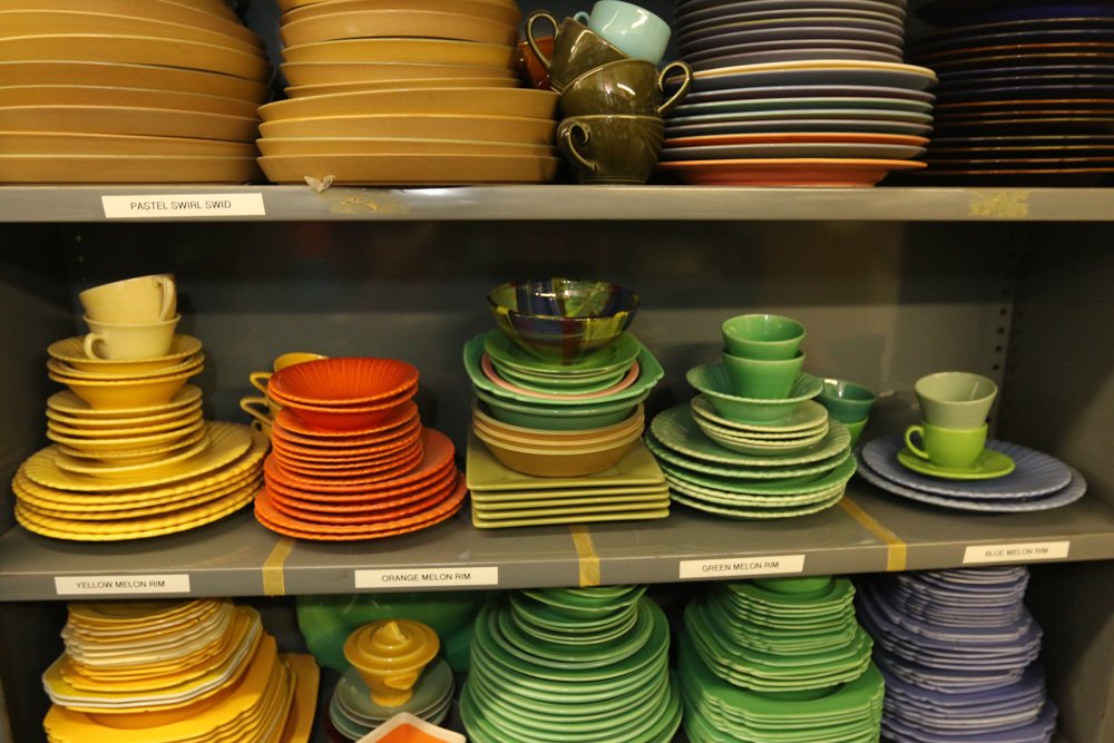 Grouping of fiesta porcelain, etc. (1 of 7)