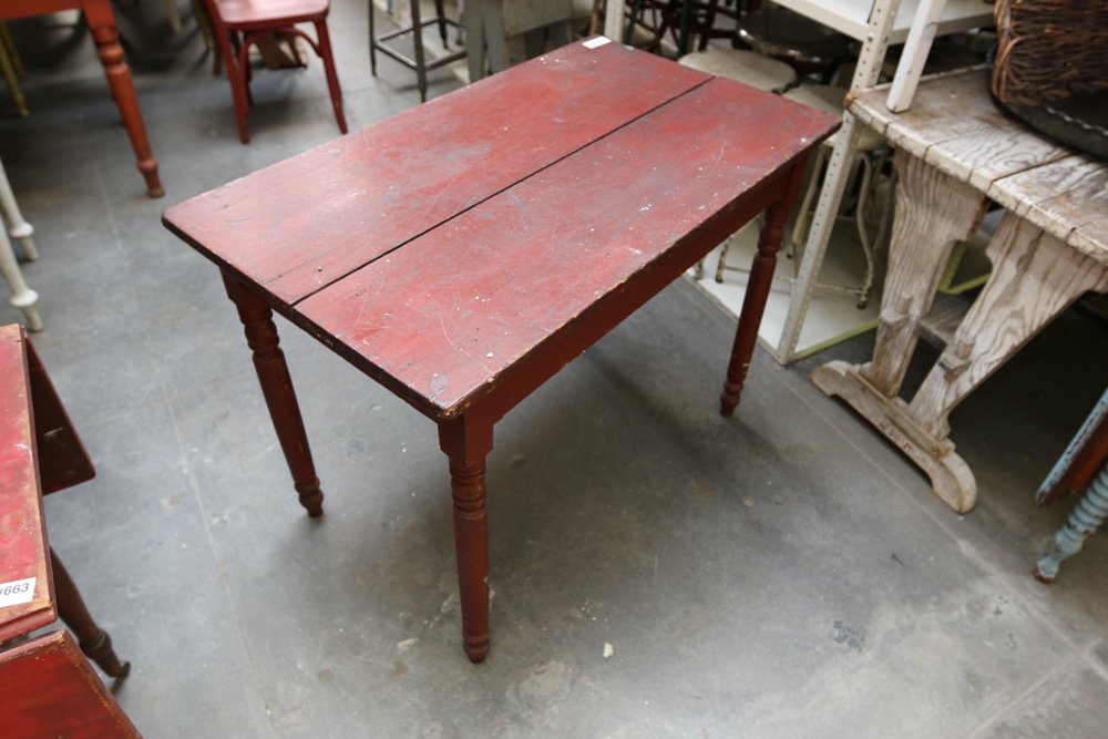 Small red painted work table. (1 of 6)