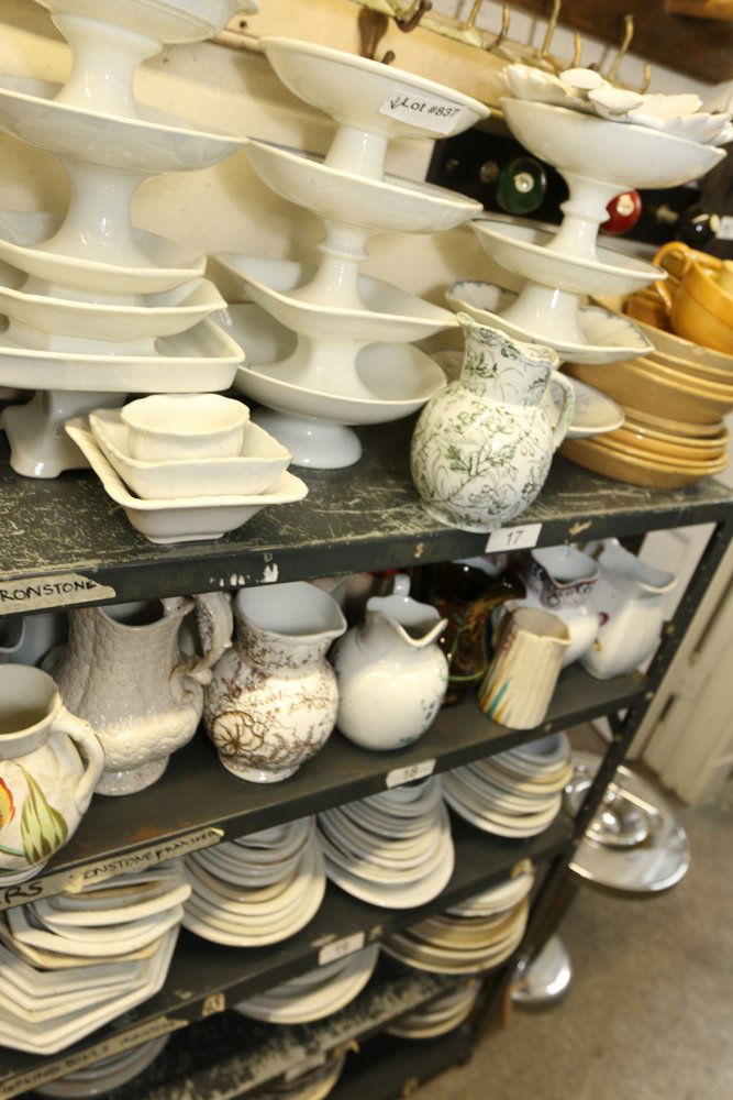 Grouping of porcelain serving bowls, pitchers, (1 of 7)