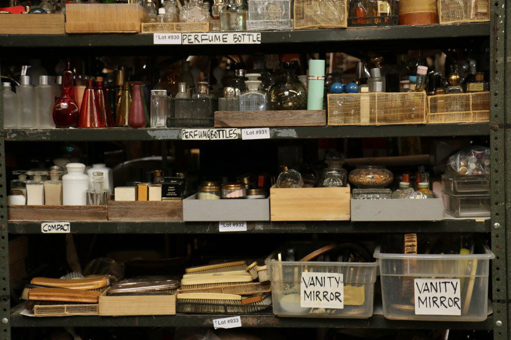 Collection of vintage compacts, perfume, and (1 of 9)