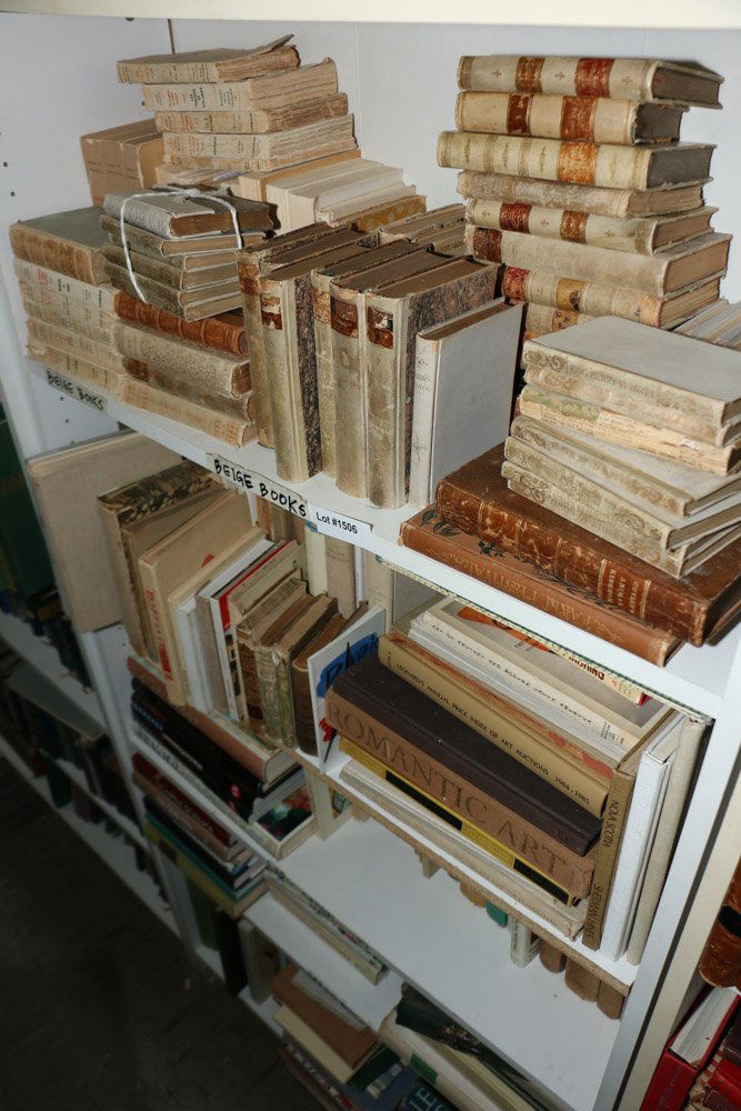 Large grouping of books incl leather bound bellum (1 of 10)