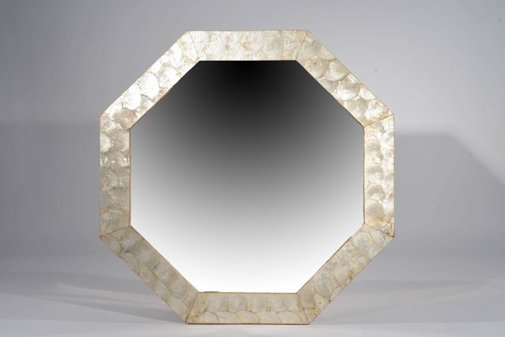 OCTAGON SHELL FRAME MIRROR (1 of 4)