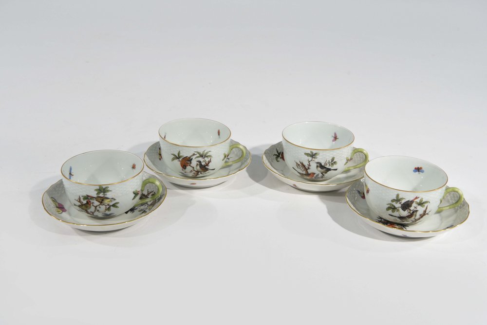 HEREND TEA CUPS WITH SAUCERS (4) (1 of 10)