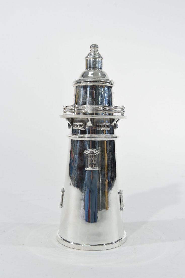 SILVERPLATE COCKTAIL SHAKER (1 of 8)