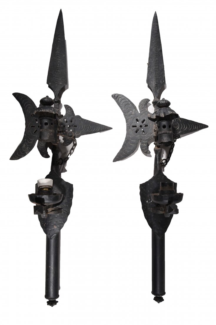 ARTS & CRAFTS WROUGHT IRON LIGHT SCONCES (1 of 9)