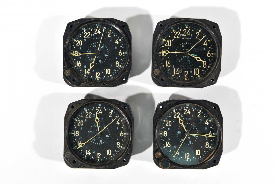 (4) WWII WALTHAM US NAVY MILLITARY AIRCRAFT CLOCK (1 of 6)