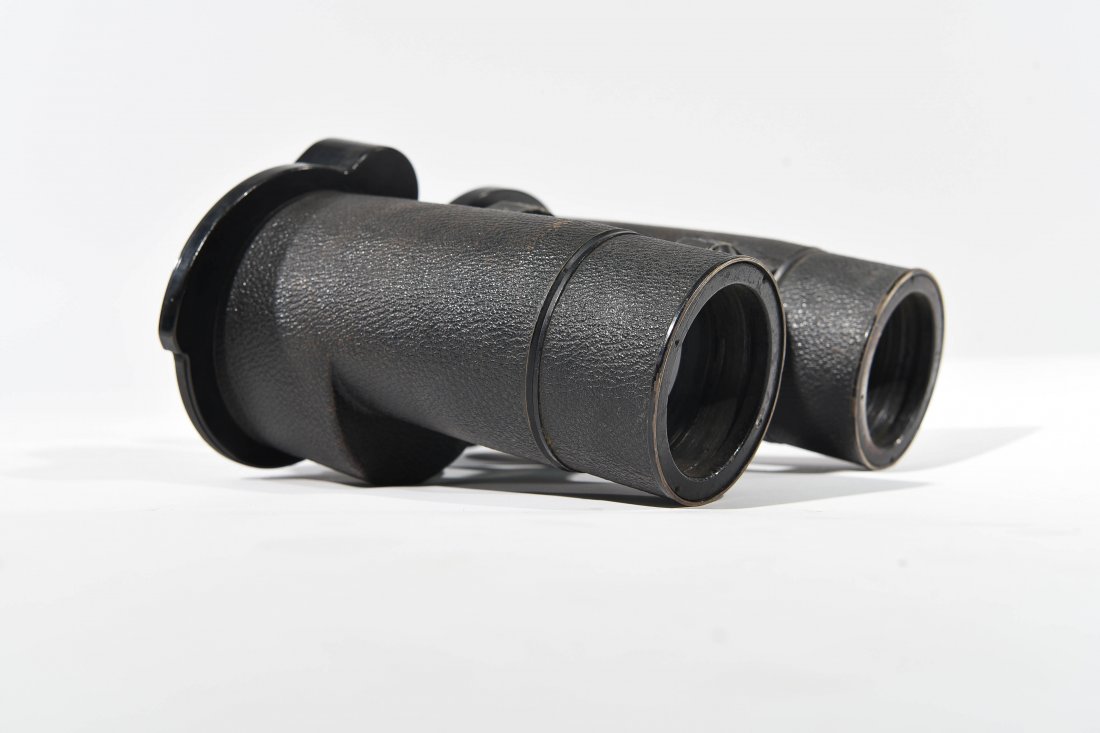 CARL ZEISS BINOCULARS (1 of 9)