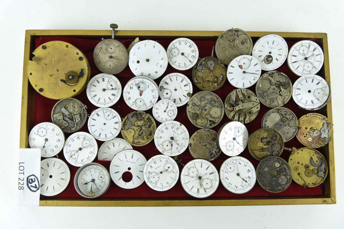 POCKET WATCH MOVEMENTS (1 of 10)