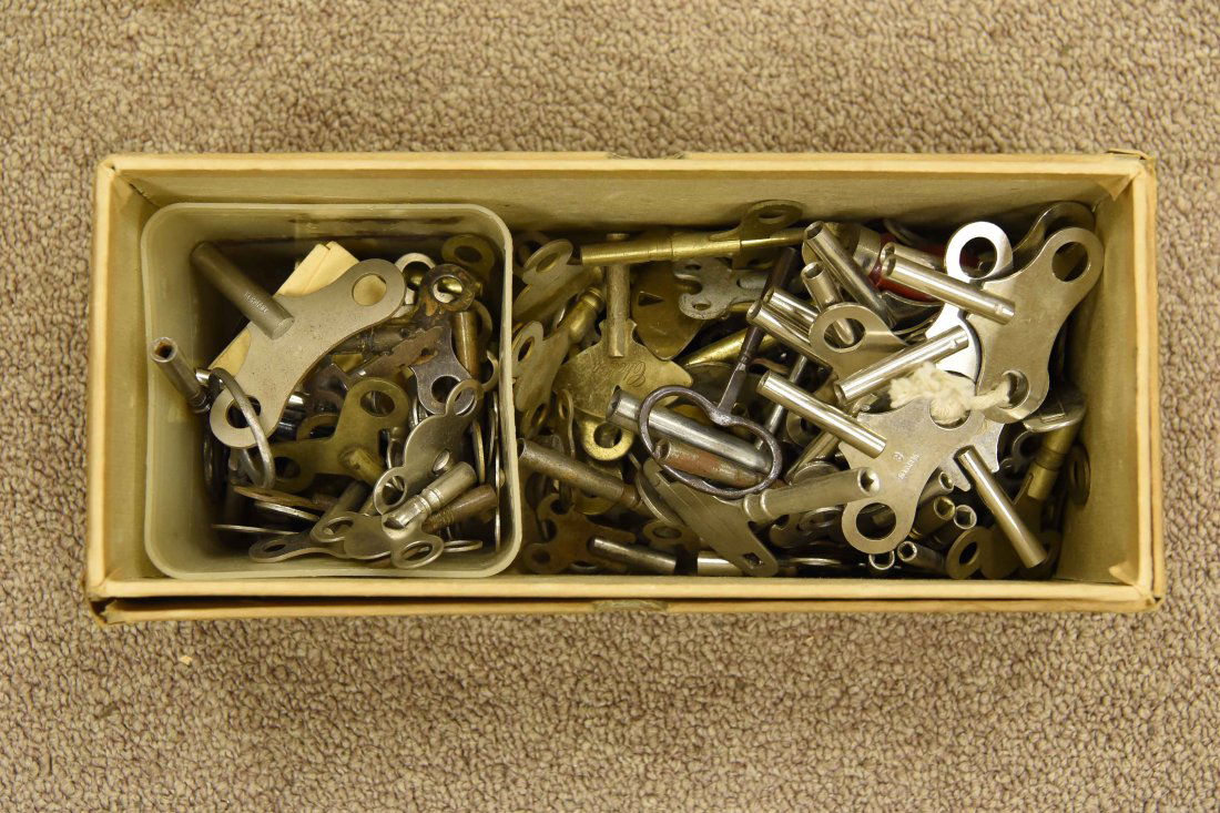 GROUPING OF WATCH CLOCK & CHRONOMETER KEYS (1 of 3)