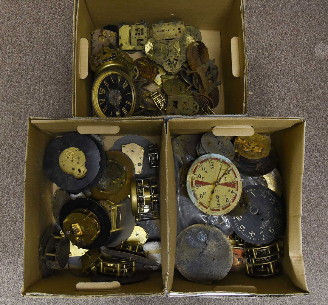 GROUPING OF SHIPS CLOCK'S MOVEMENTS WITH DIALS (1 of 6)