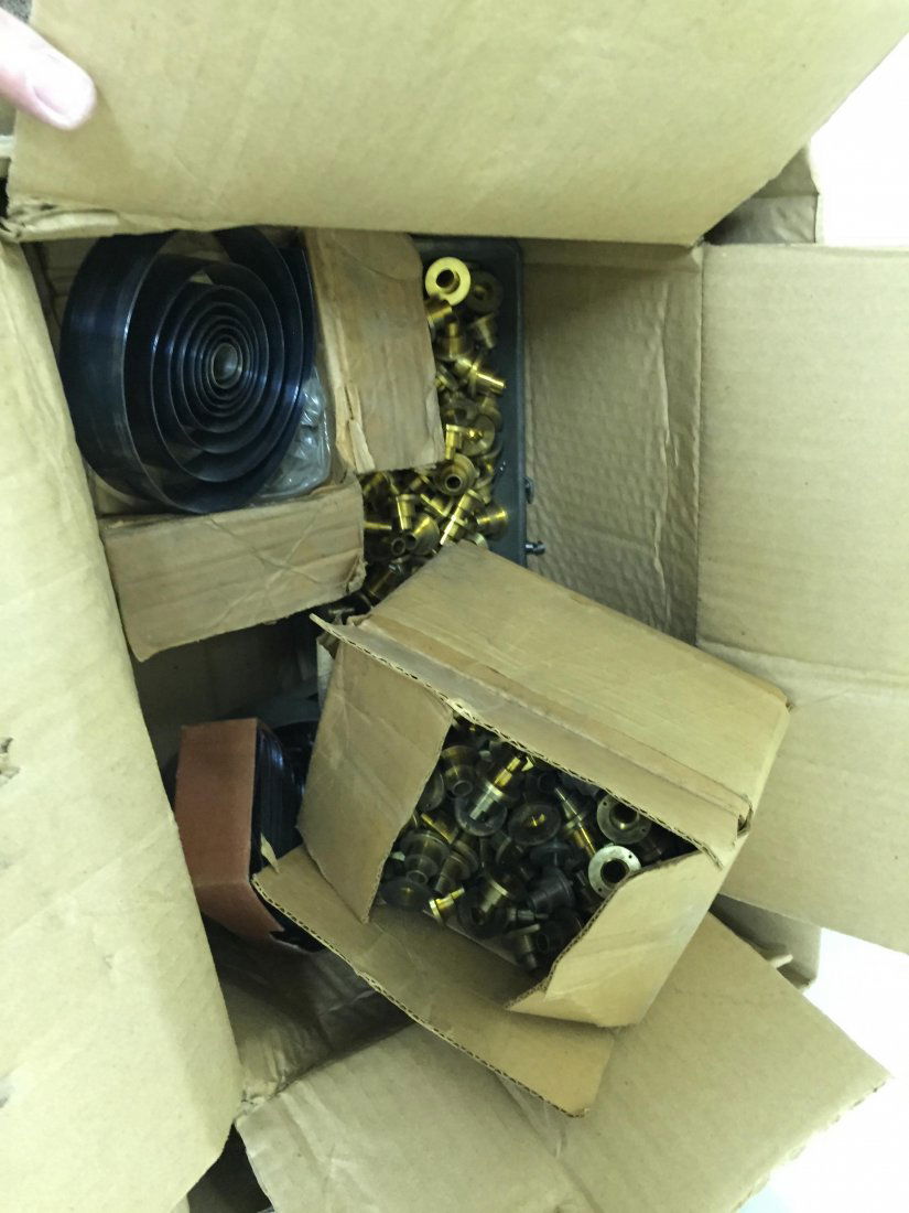 GROUPING OF MISC. CLOCK & WATCH PARTS (1 of 7)