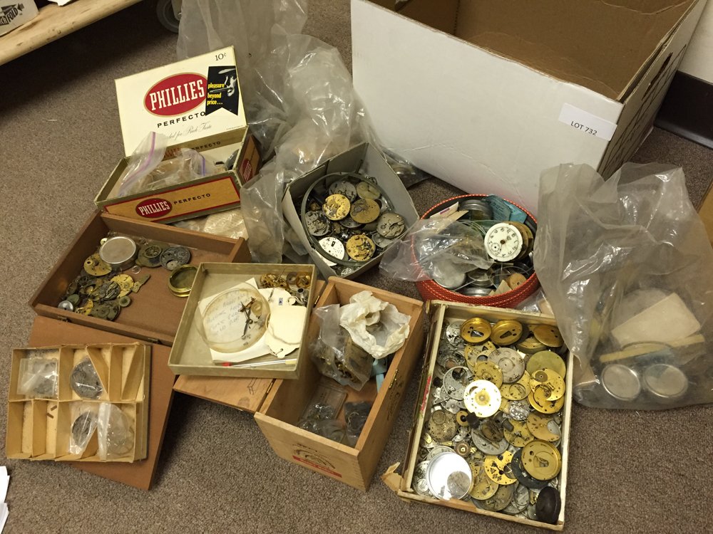 GROUPING OF MISC. CLOCK & WATCH PARTS MOVEMENTS (1 of 8)