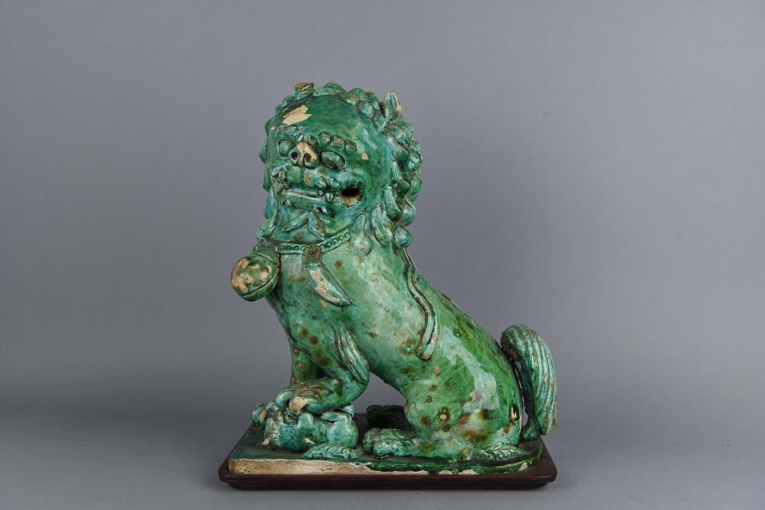 QING DYNASTY CHINESE CERAMIC FOO DOG (1 of 9)