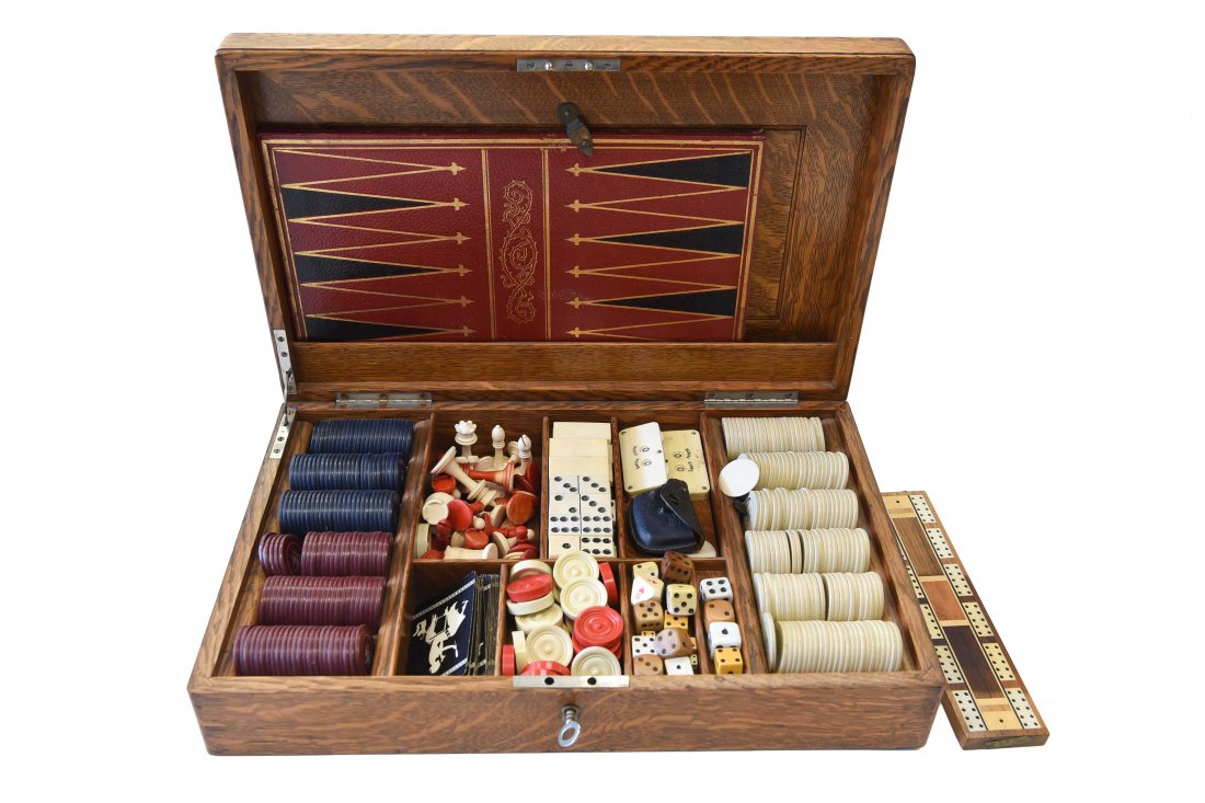OAK CASED GAMING SET, POKER CHIPS, CHESS (1 of 10)
