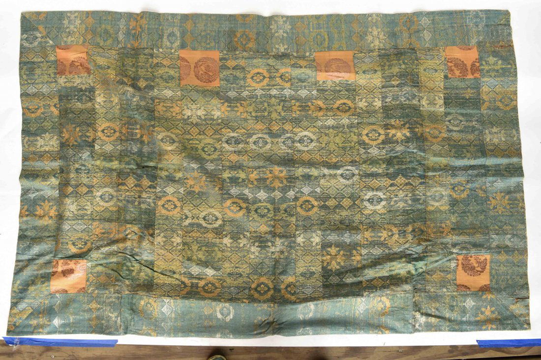 EARLY 20TH CENTURY JAPANESE TEXTILE (1 of 7)