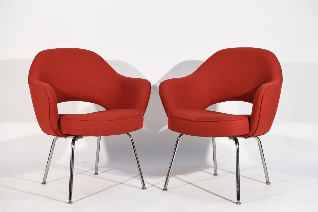 (2) EERO SAARINEN; KNOLL EXECUTIVE ARMCHAIRS (1 of 9)