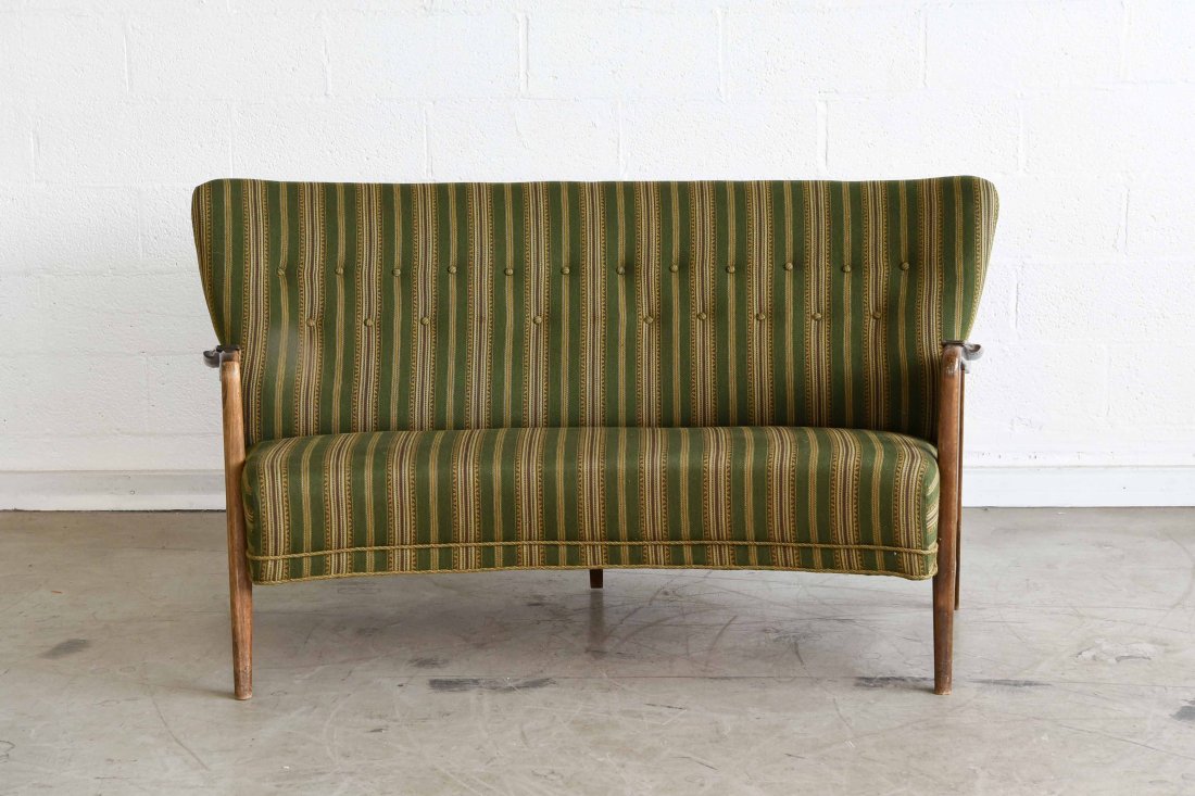 FRITZ HANSEN SOFA (1 of 7)