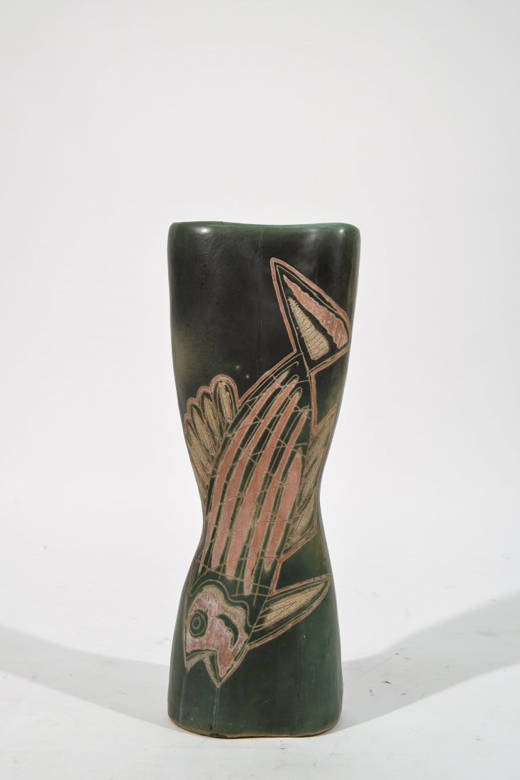 MARIANA VON ALLESCH POTTERY VASE (1 of 9)