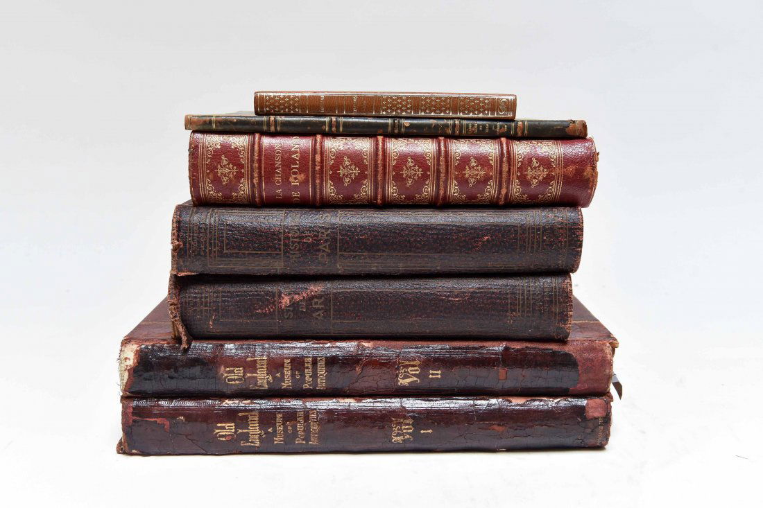 GROUPING OF BOOKS ON PARIS, ENGLAND, ETC (1 of 9)