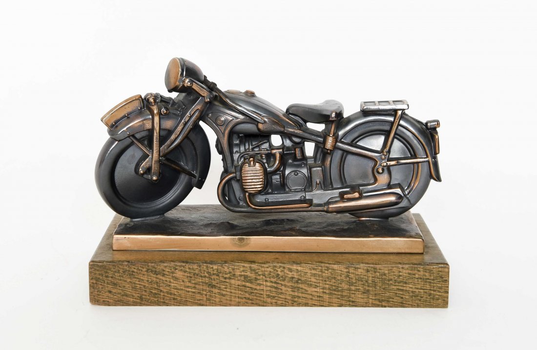 BMW MOTORCYCLE DESK DISPLAY (1 of 7)