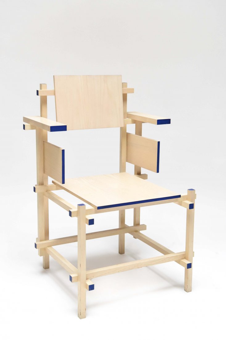GERRIT RIETVELD DINING CHAIR (1 of 9)