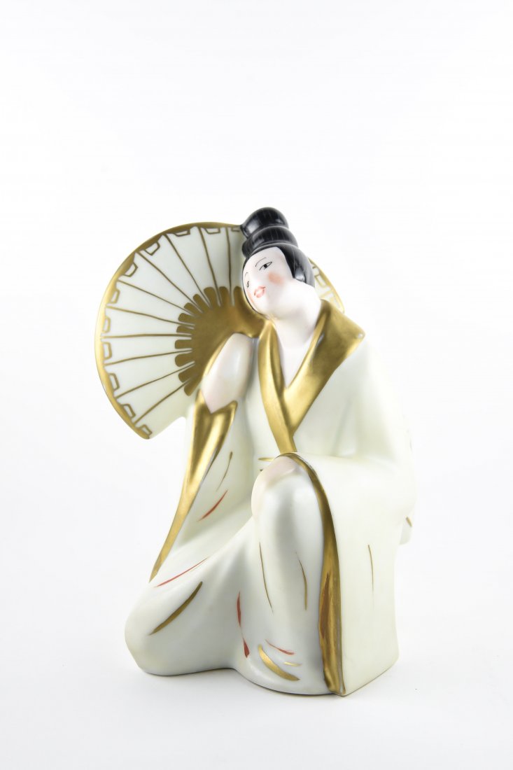 ART DECO ALADDIN GEISHA PORCELAIN PERFUME LAMP (1 of 10)