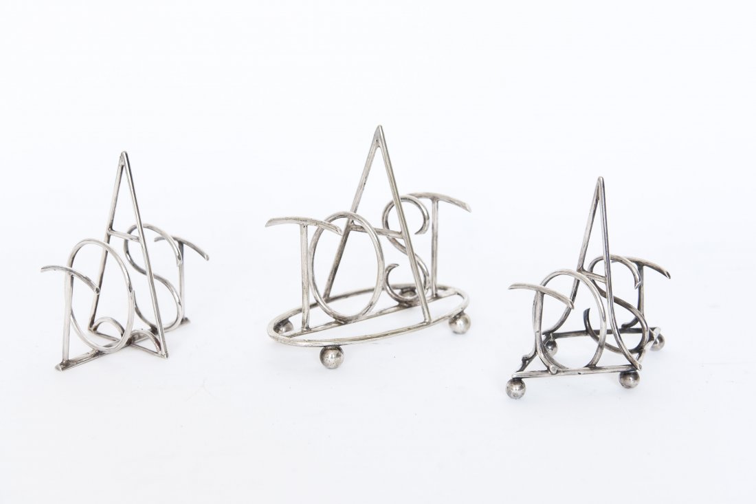 (3) HUKIN & HEATH ARTS & CRAFTS TOAST RACKS (1 of 7)