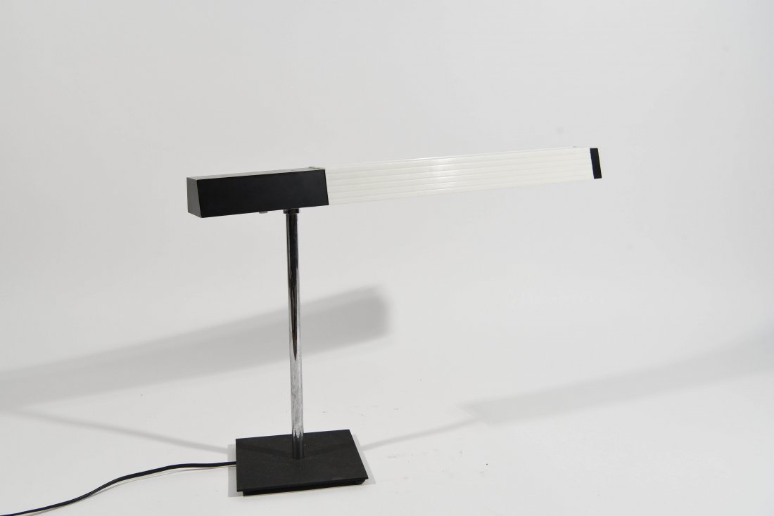 LIGHTOLIER DESK LAMP (1 of 7)