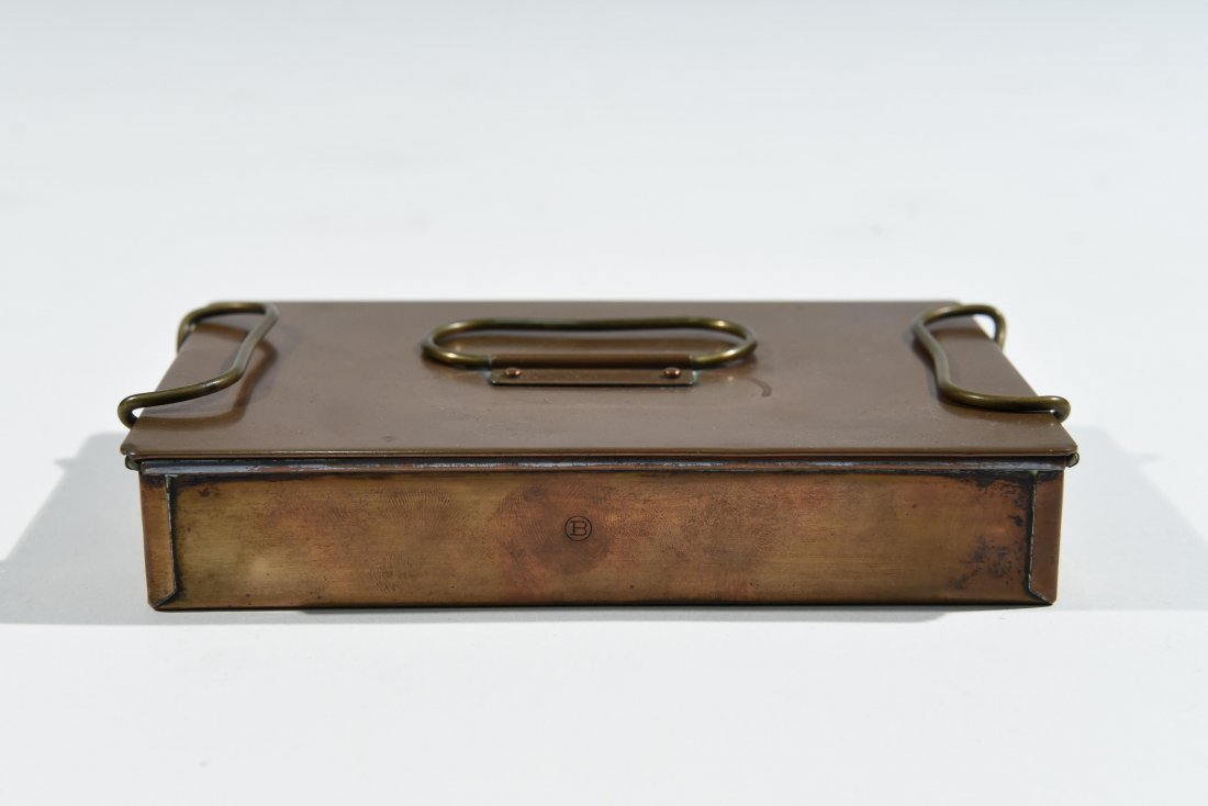 VINTAGE COPPER AUTOCLAVE: Dimensions: H 1.5" x W 7" x D 4.5" Condition: Some oxidation, few small dents
