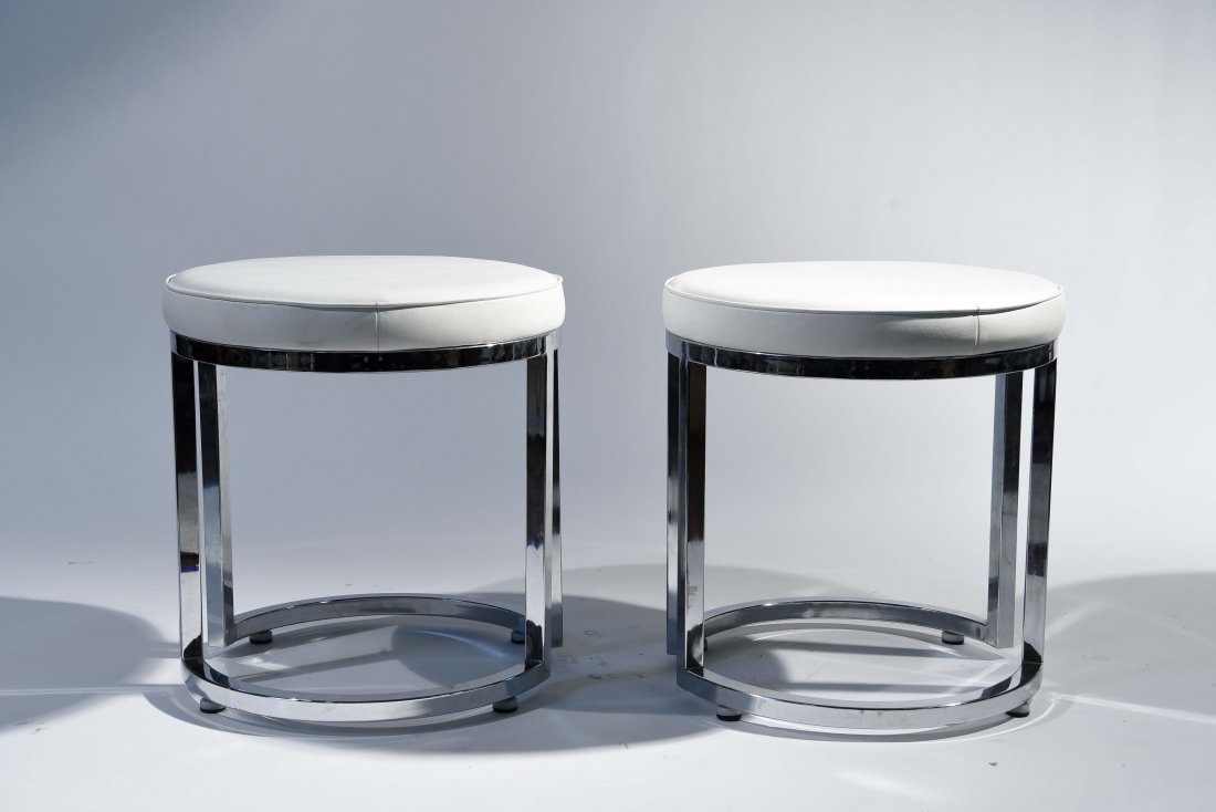 MILO BAUGHMAN STYLE CHROME & WHITE VINYL BENCHES (1 of 7)