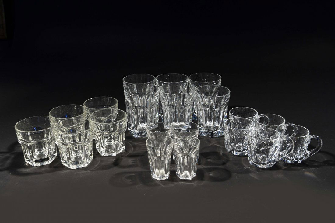 BACCARAT HARCOURT CRYSTAL GLASSES (1 of 8)