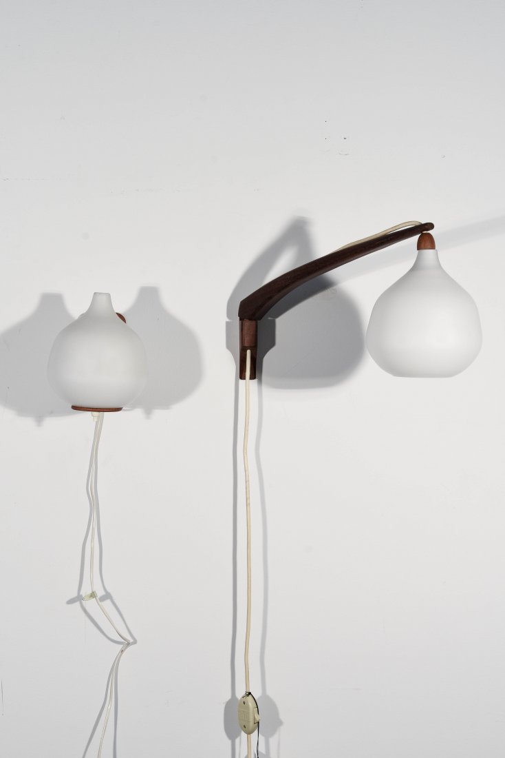 (2) LUXUS TEAK AND GLASS SWING ARM WALL LAMPS (1 of 7)