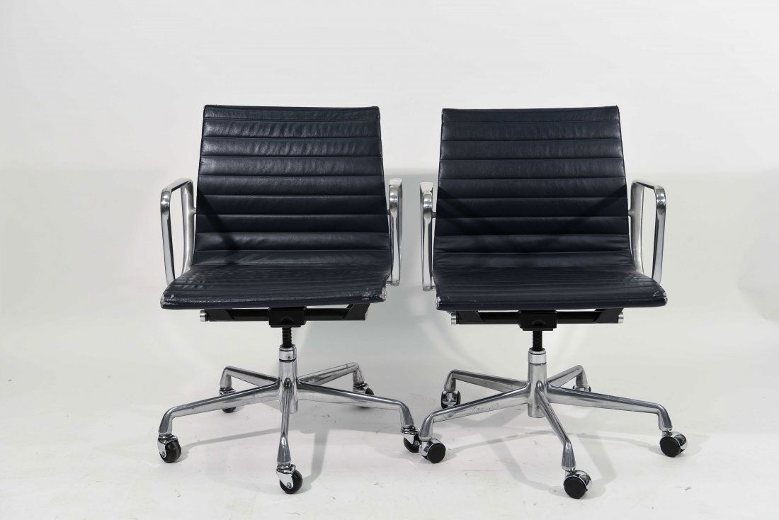 (2) EAMES; HERMAN MILLER EXECUTIVE ARM CHAIRS (1 of 10)