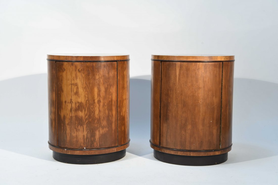 PAIR OF HENREDON END TABLES (1 of 8)