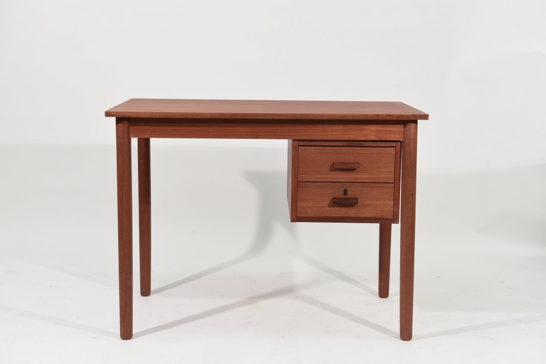 DANISH MID CENTURY TEAK DESK (1 of 9)