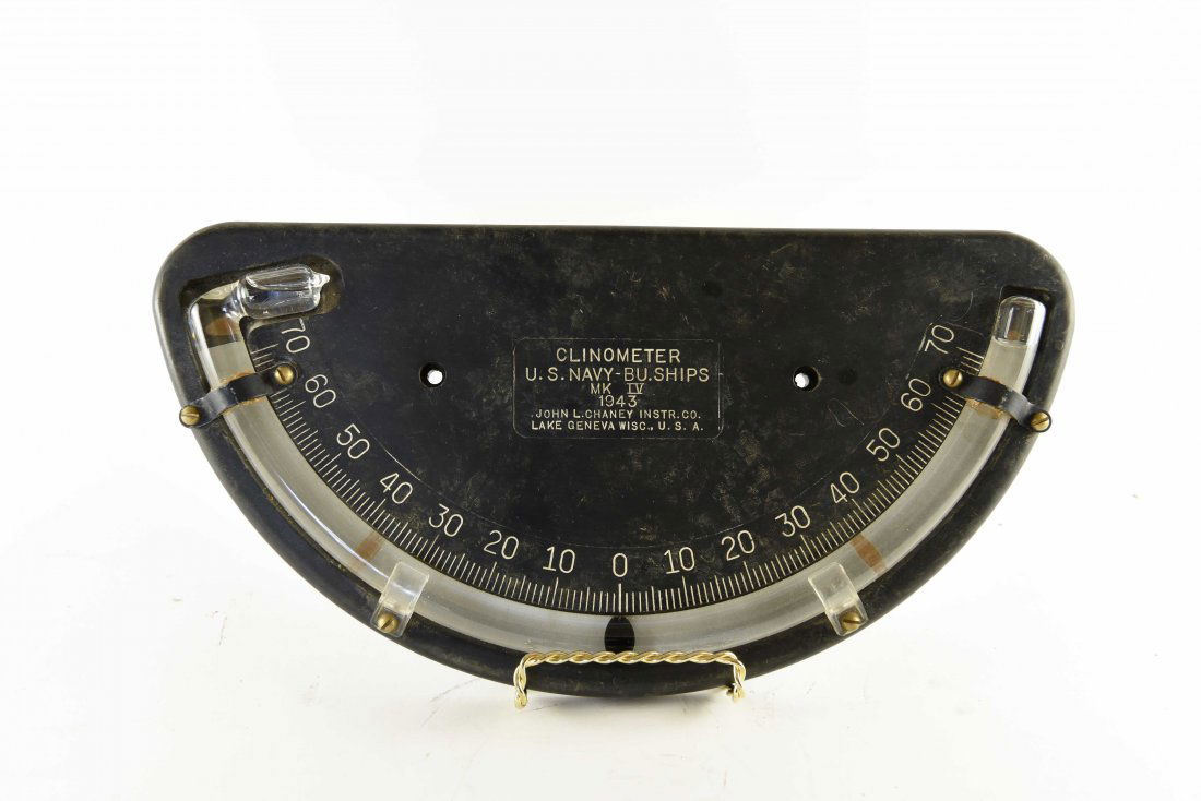 1943 US NAVY CLINOMETER (1 of 6)