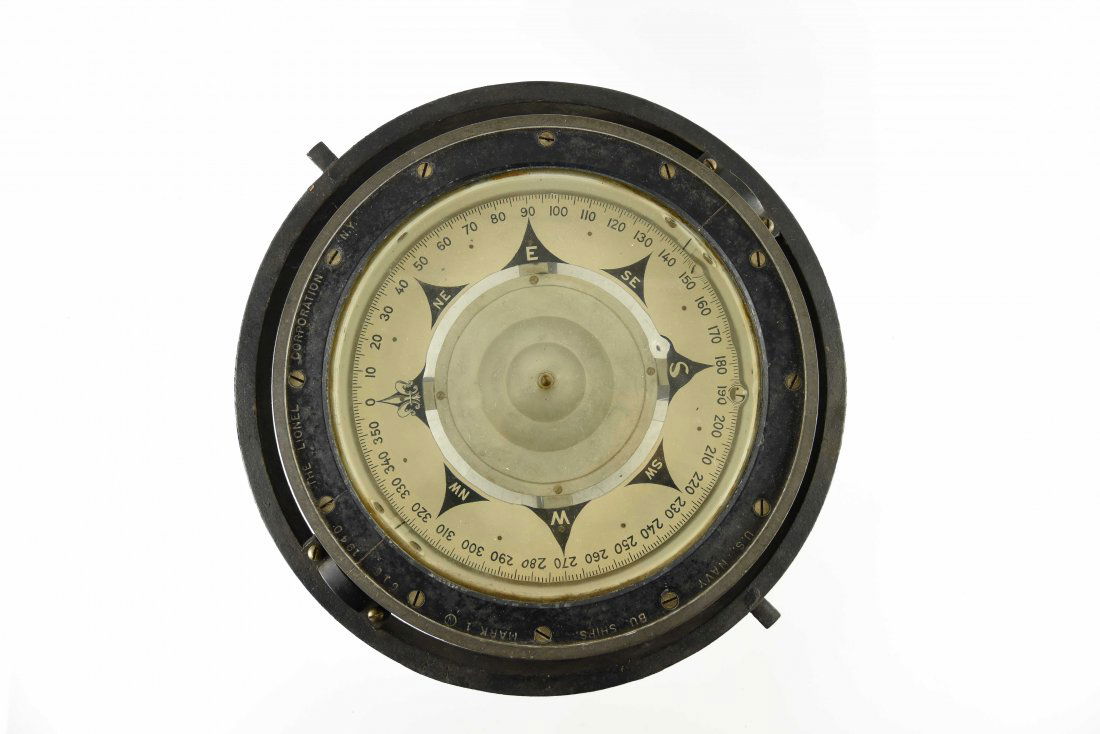 LIONEL US NAVY MARK I COMPASS (1 of 6)