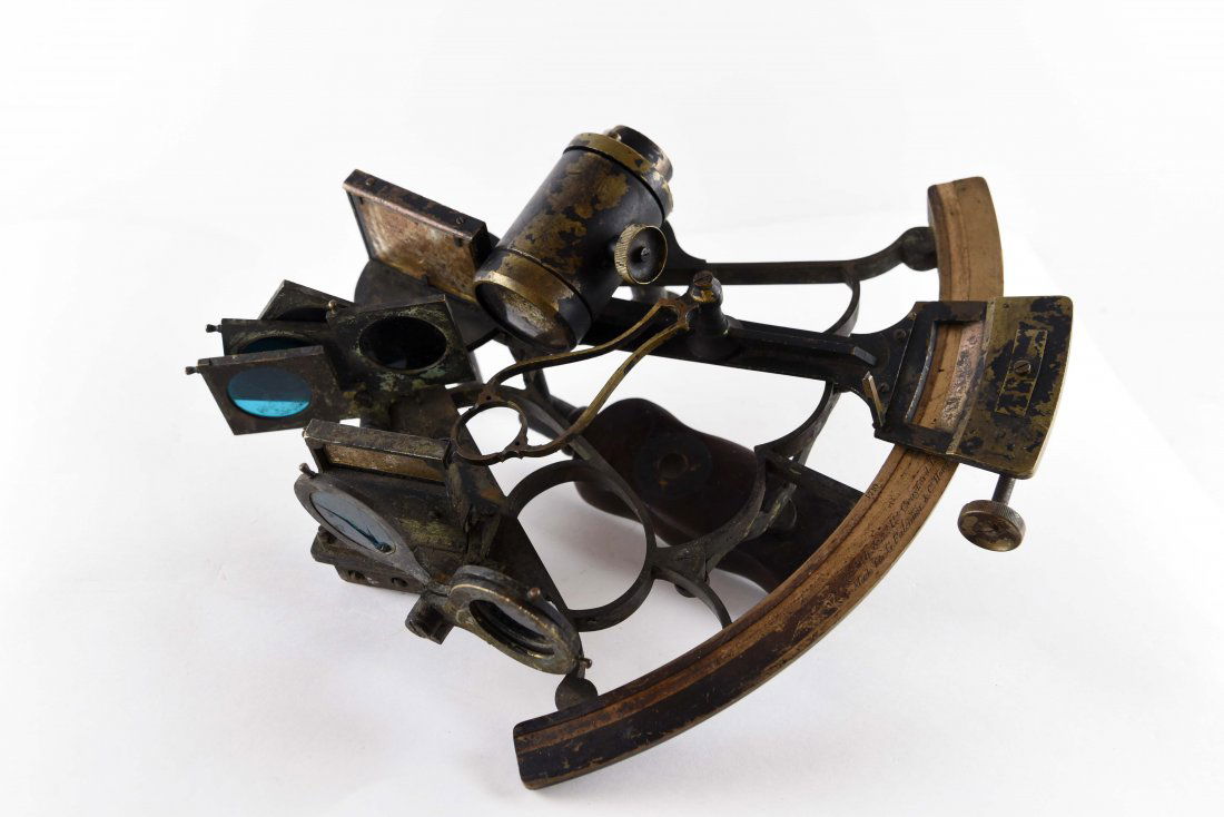 19TH C. SEXTANT (1 of 5)