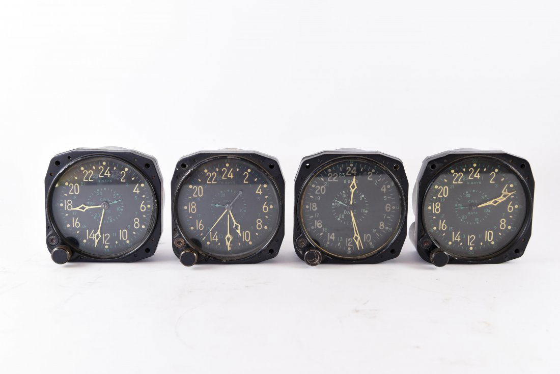 (4) WALTHAM WWII AIRPLANE CLOCKS (1 of 4)