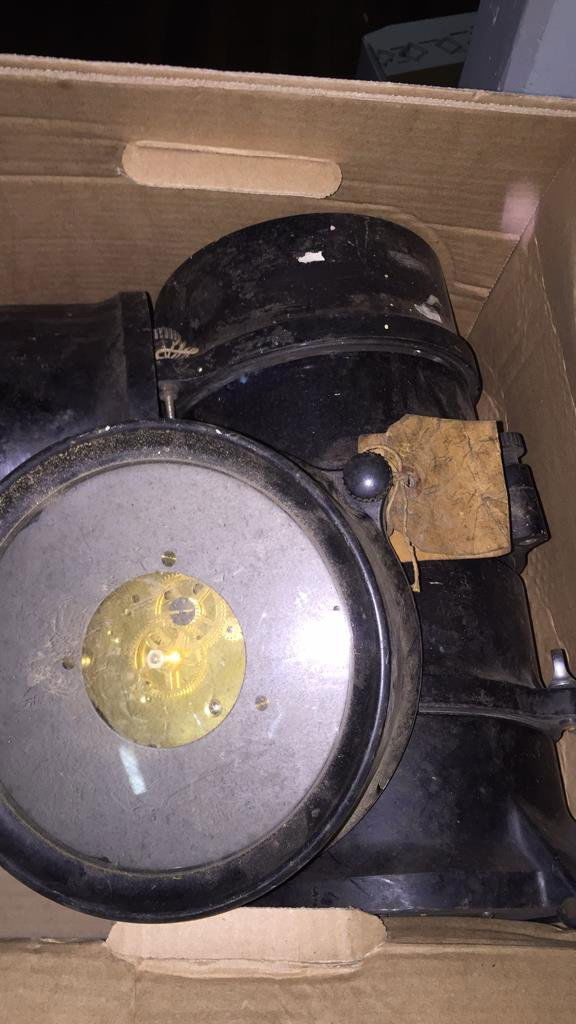 US NAVY SHIPS CLOCKS W/ MOVEMENTS (1 of 4)