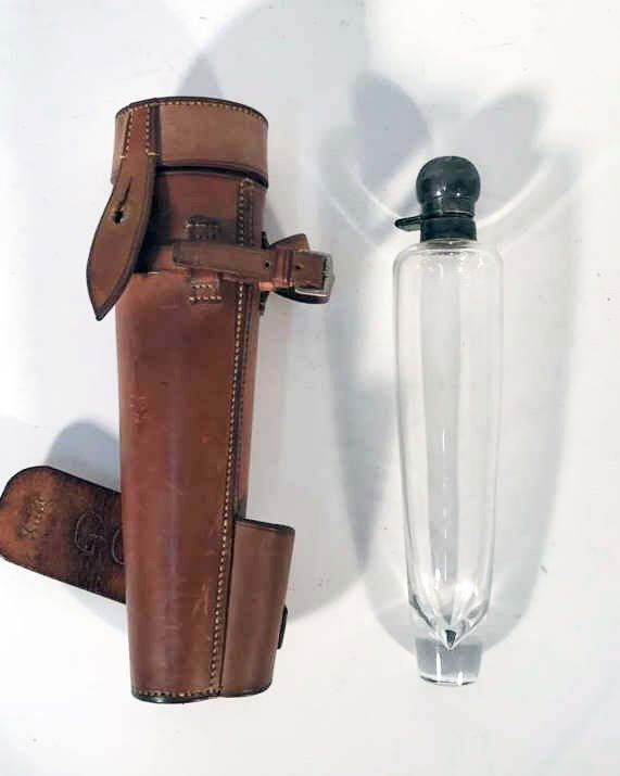 VINTAGE LEATHER CASED RIDING SADDLE FLASK (1 of 6)