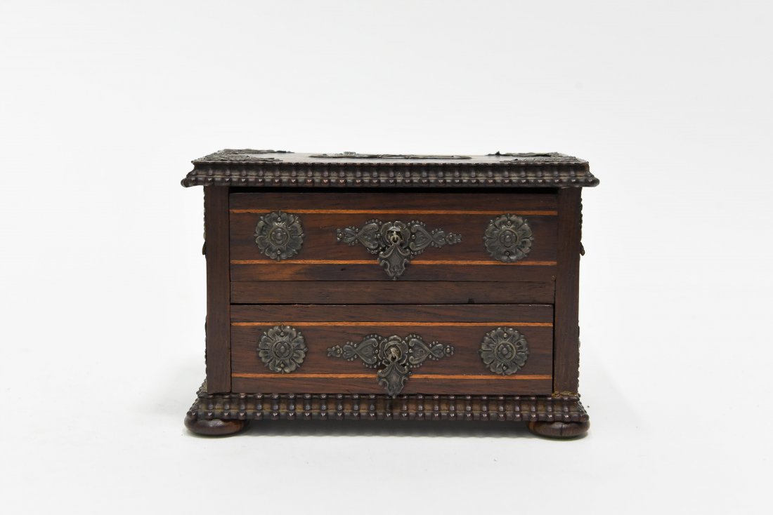 MINIATURE ROSEWOOD CHEST: Dimensions: H 4.75" x W 7" x D 3.5" Condition: Big split repair on back and rear left corner